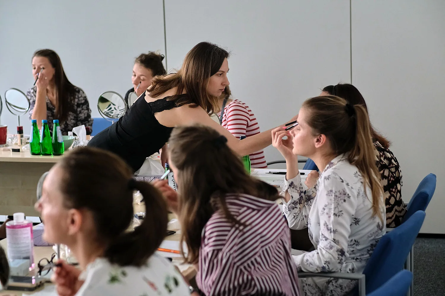 Grupowy kurs makijażu 7